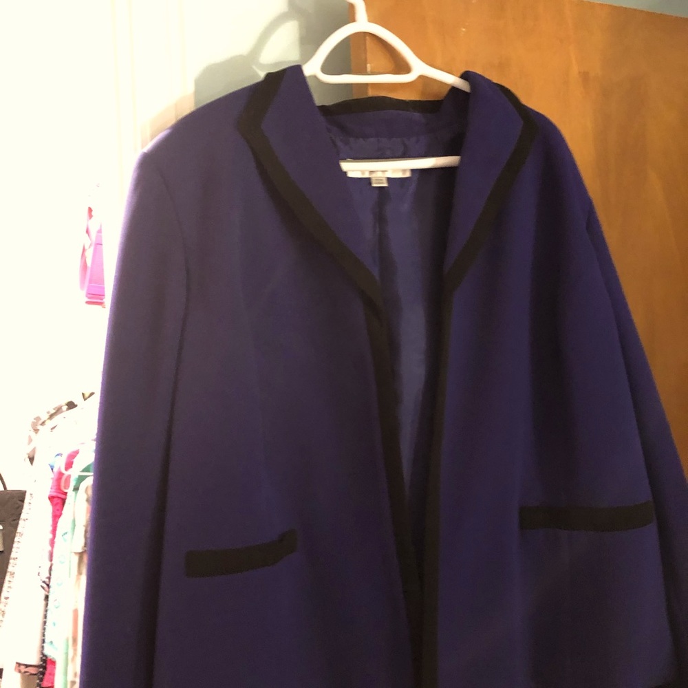 Size 20W Jones Studio Blazer